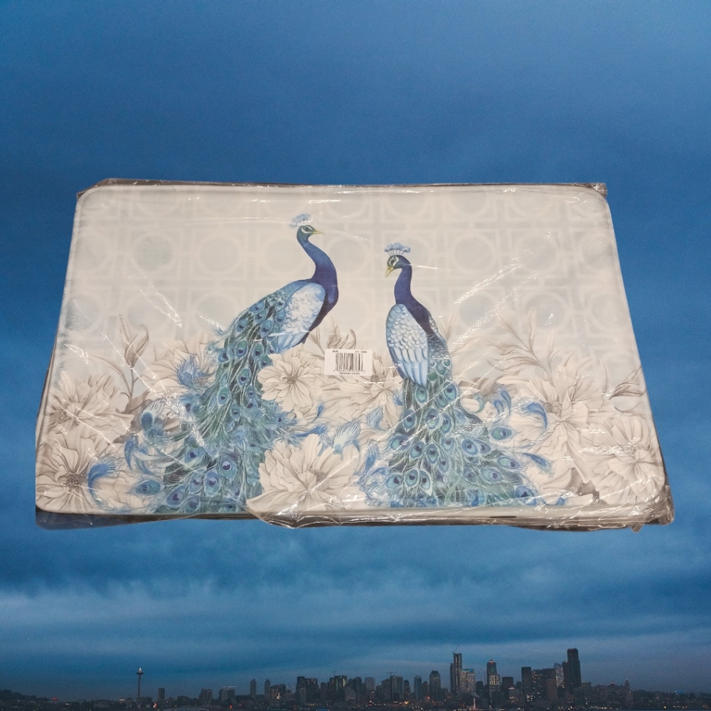 Peacock Bath Rug - Picture 10 of 11